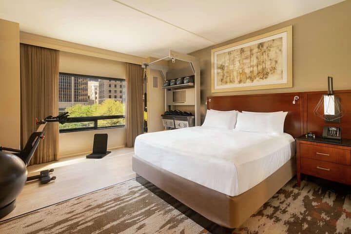 Room 20 of 151