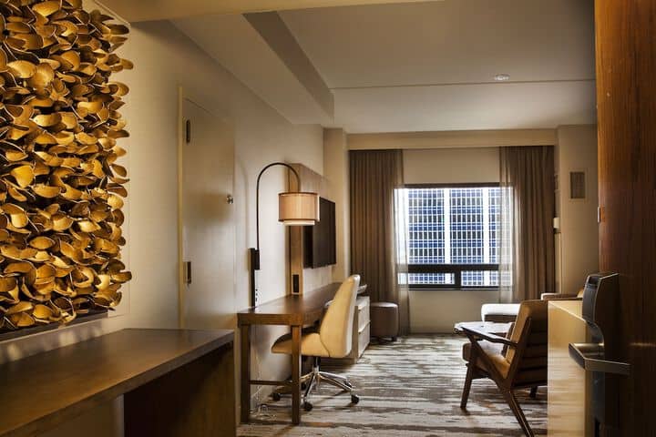 Room 15 of 151