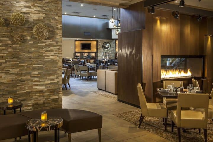 Dining 98 of 151