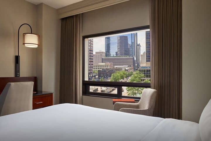 Room 55 of 151